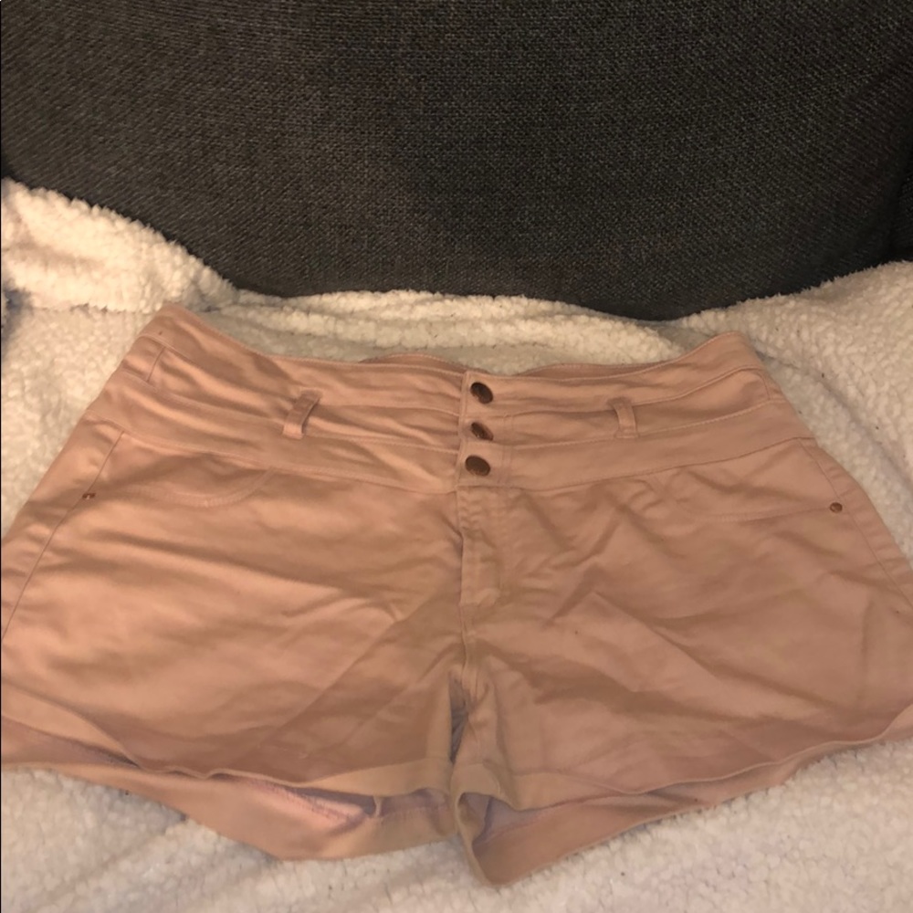 High waisted woman’s shorts